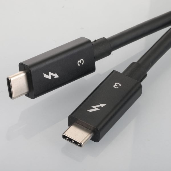 Thunderbolt 3 Cable 3